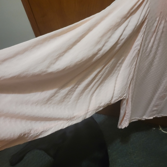 Top - Picture 3 of 4